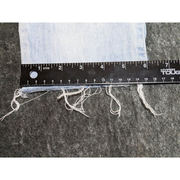 Straight Leg Light Wash Cropped Jeans Size 3 26 Distressed Grunge Raw Hem - Picture 6 of 9